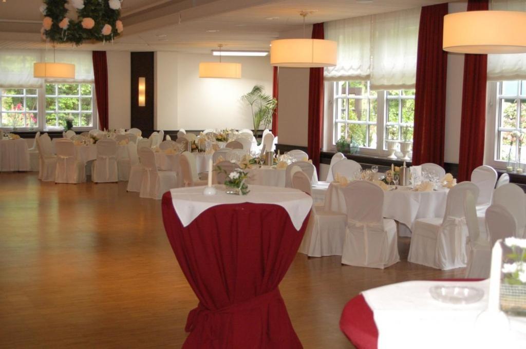 Hotel Meiners Hatten Buitenkant foto